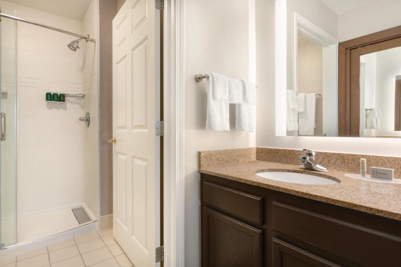 Residence Inn By Marriott Buffalo Galleria Mall Cheektowaga Exterior photo