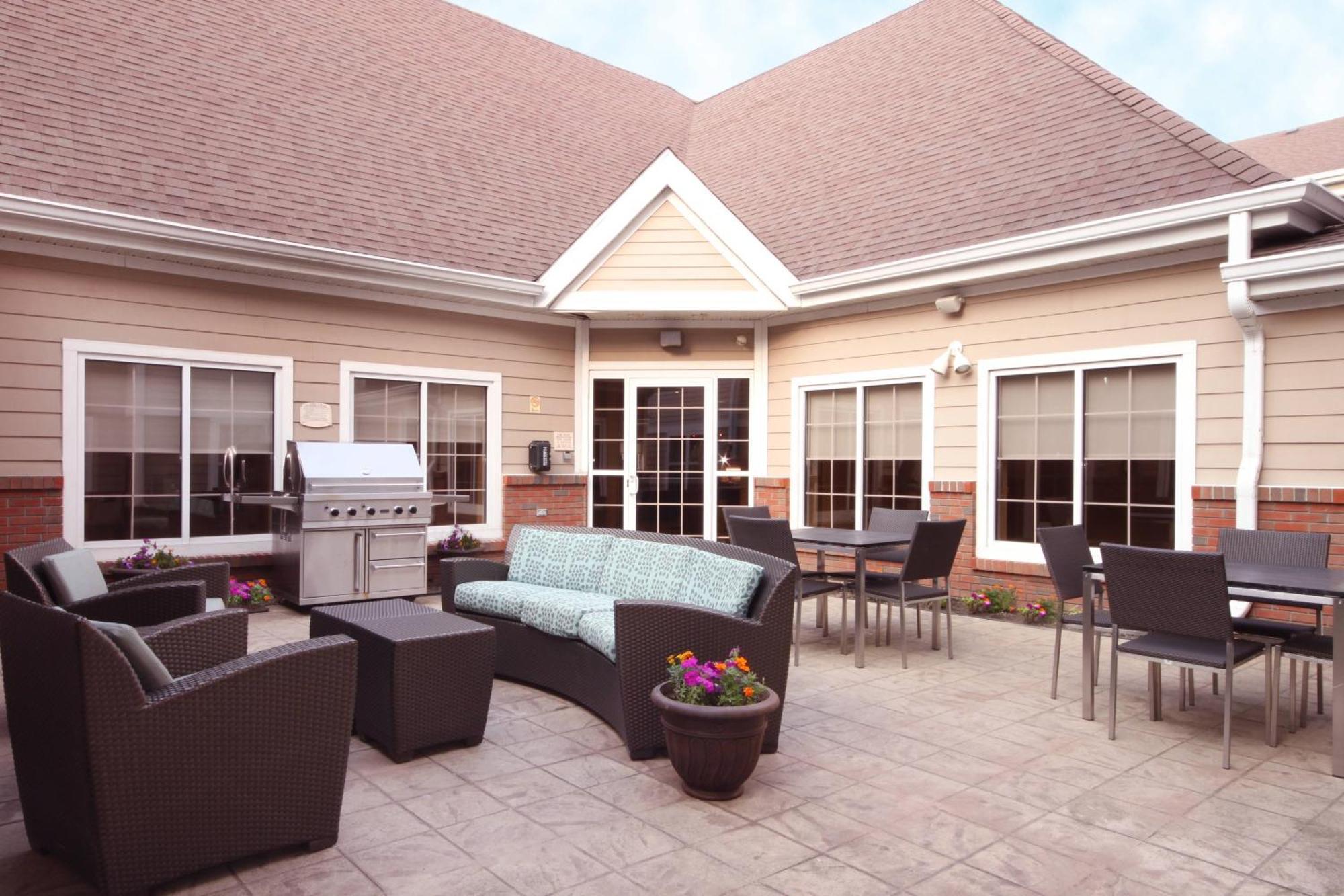 Residence Inn By Marriott Buffalo Galleria Mall Cheektowaga Exterior photo
